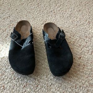 Birkenstock Boston black suede shoes with soft footbed